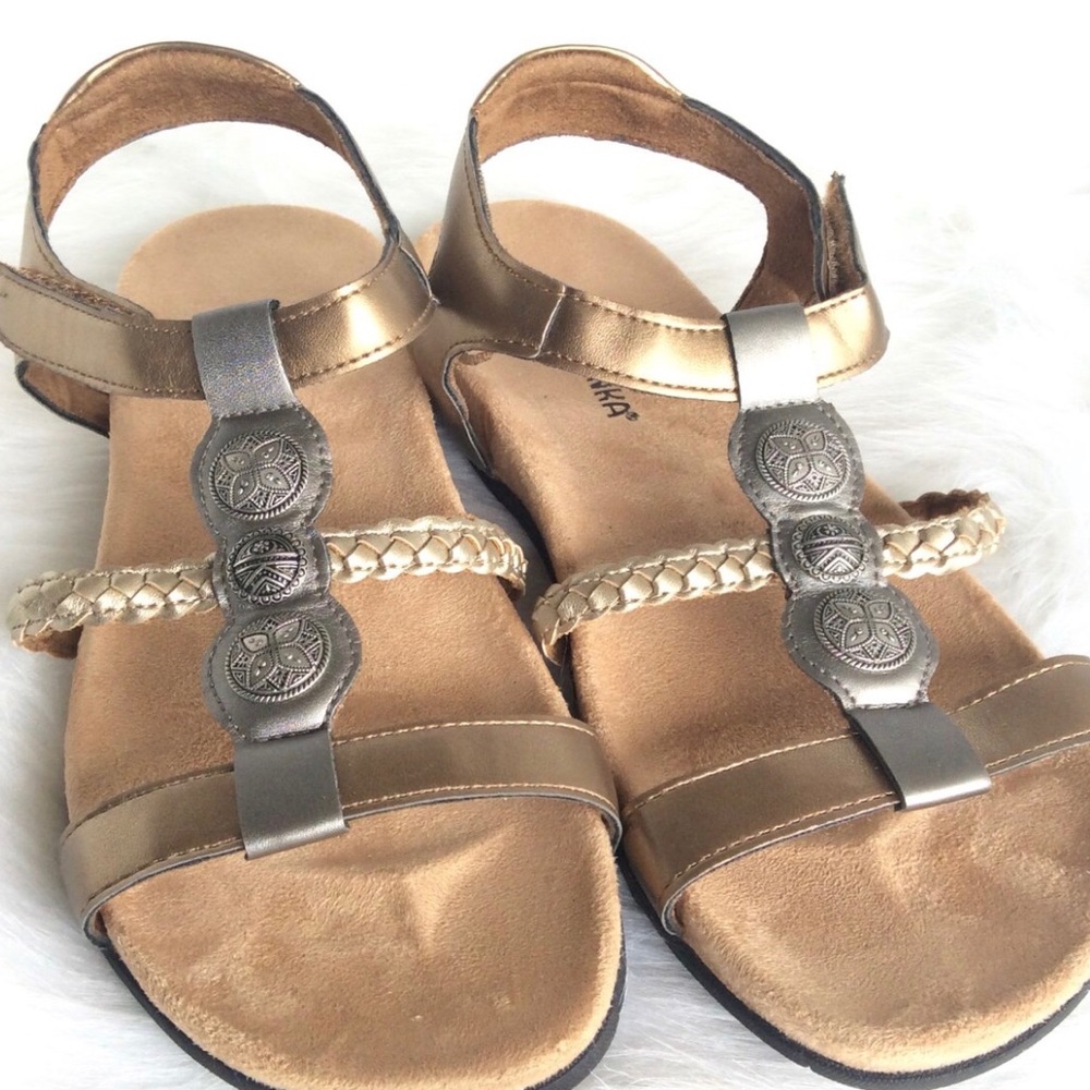 Minnetonka Lakeshore Sandals